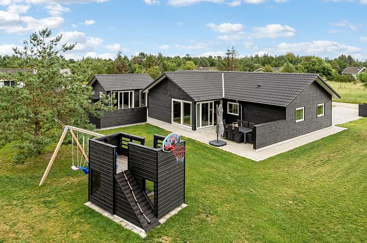 Vakantiehuis "Frederikke" - 990m from the sea