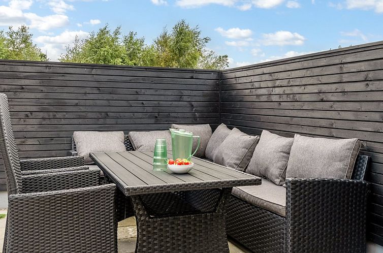 Vakantiehuis "Frederikke" - 990m from the sea