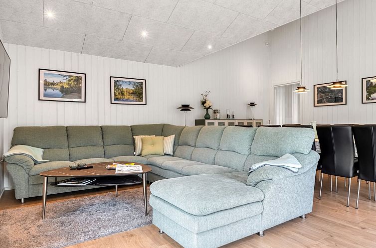 Vakantiehuis "Frederikke" - 990m from the sea