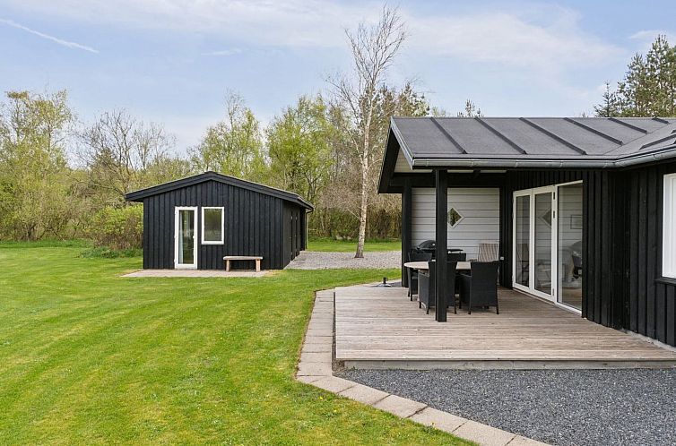 Vakantiehuis "Merrit" - 350m from the sea