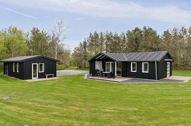 Vakantiehuis "Merrit" - 350m from the sea