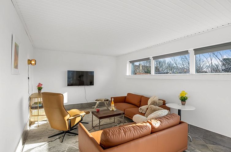 Vakantiehuis "Falk" - 900m from the sea