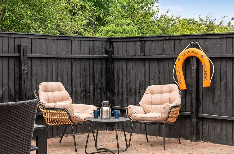Vakantiehuis "Sibyll" - 1km from the sea