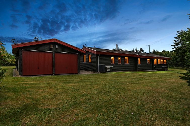 Vakantiehuis "Christiern" - 600m from the sea