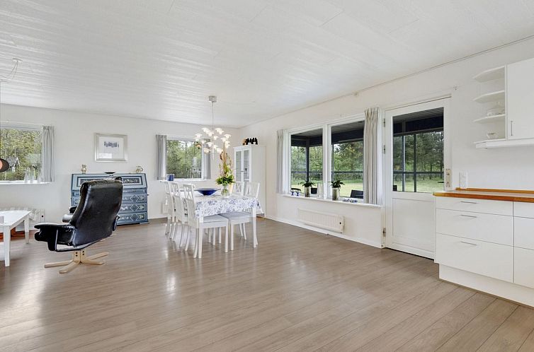 Vakantiehuis "Mikkeline" - 400m to the fjord