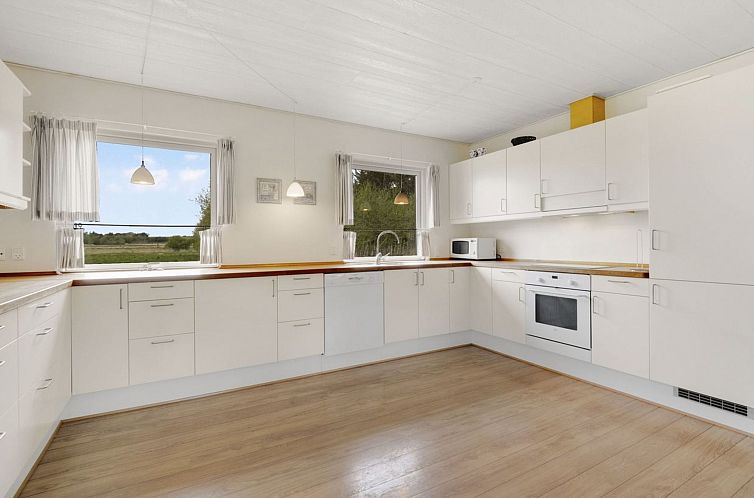 Vakantiehuis "Mikkeline" - 400m to the fjord