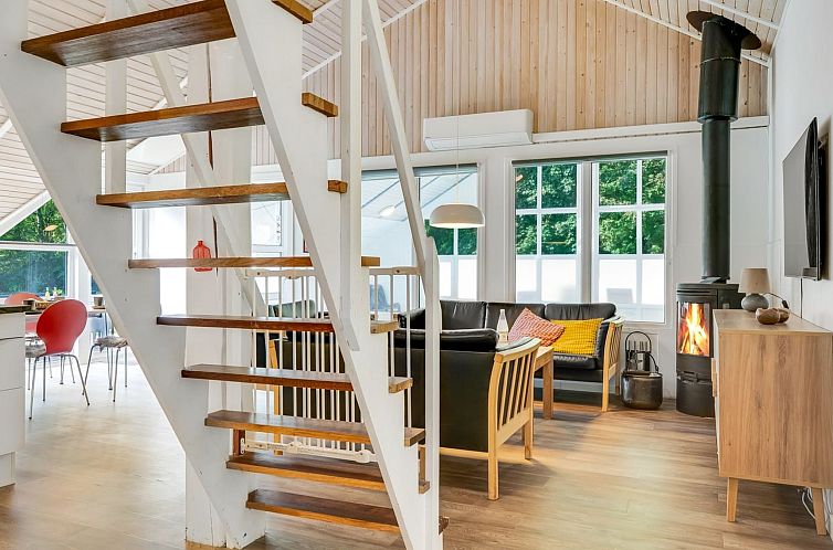 Vakantiehuis "Eisa" - 300m to the fjord