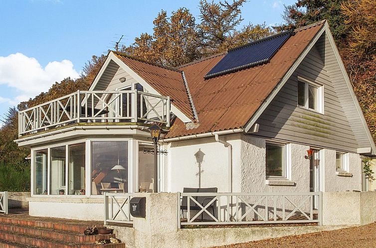 Vakantiehuis "Simo" - 250m from the sea