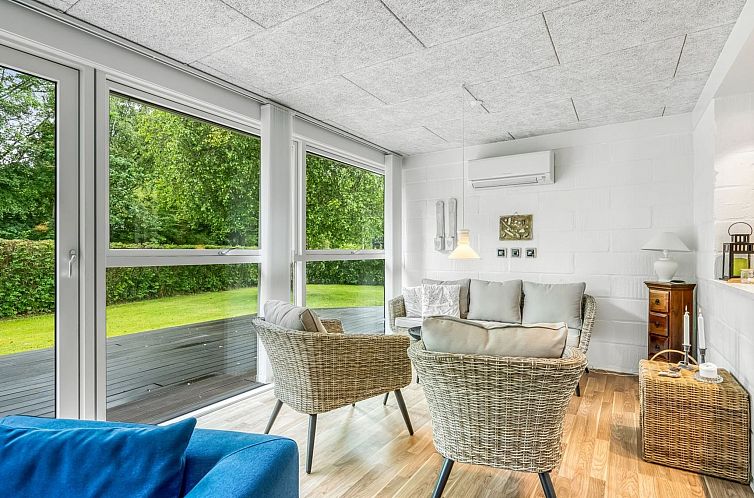 Vakantiehuis "Lyra" - 500m to the fjord