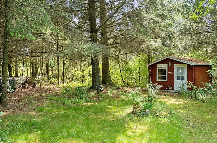 Vakantiehuis "Deik" - 2km to the fjord