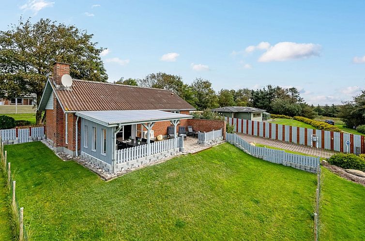 Vakantiehuis "Tuki" - 700m to the fjord