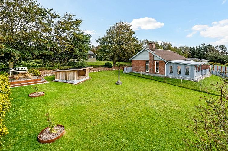 Vakantiehuis "Tuki" - 700m to the fjord