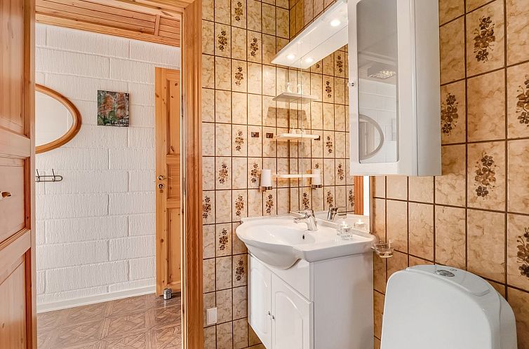 Vakantiehuis "Tuki" - 700m to the fjord