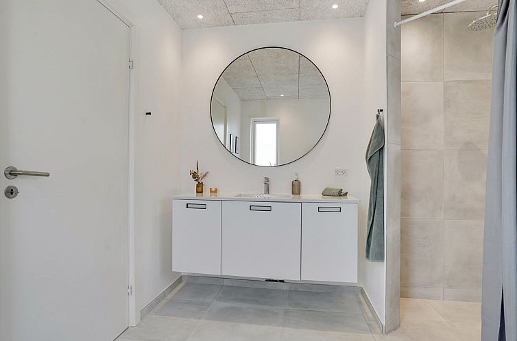 Vakantiehuis "Elso" - 600m to the fjord