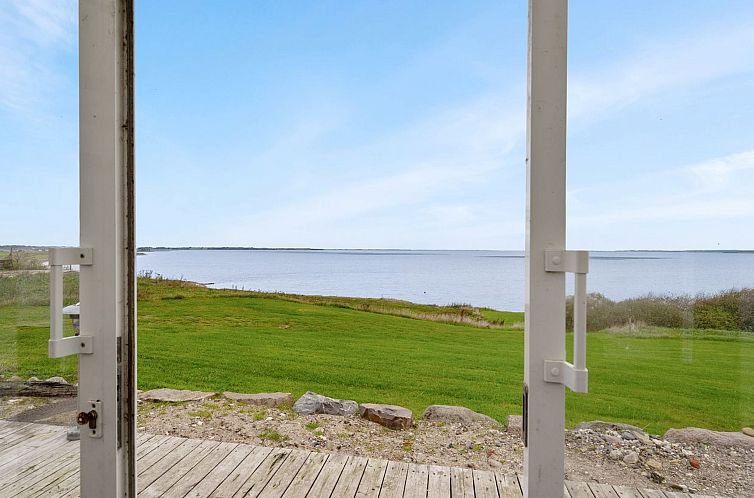 Vakantiehuis "Thorge" - 75m to the fjord