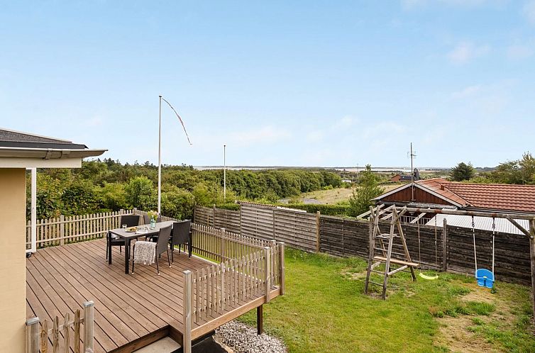 Vakantiehuis "Dagne" - 400m to the fjord