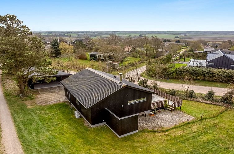 Vakantiehuis "Lenya" - 300m to the fjord