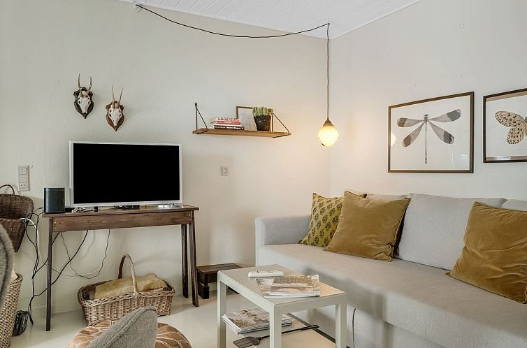 Vakantiehuis "Lenya" - 300m to the fjord