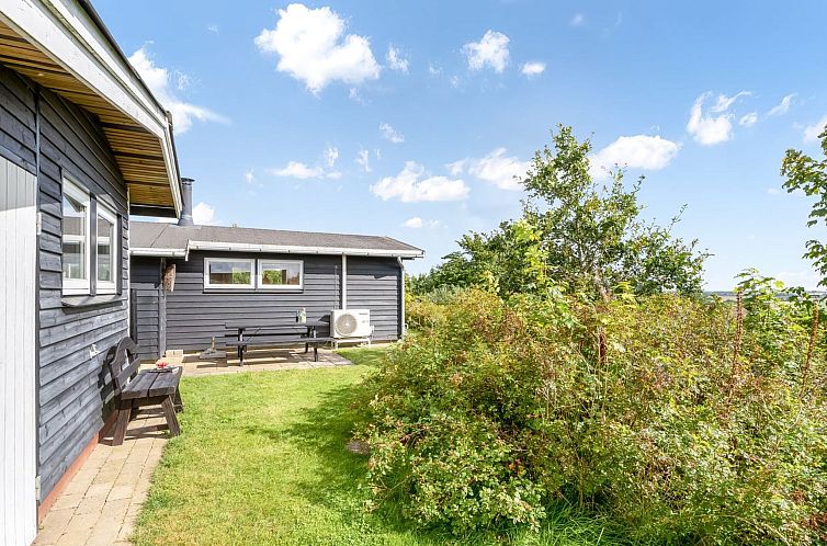 Vakantiehuis "Dimo" - 300m to the fjord