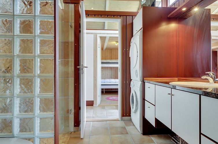 Vakantiehuis "Gretha" - 1.0km from the sea