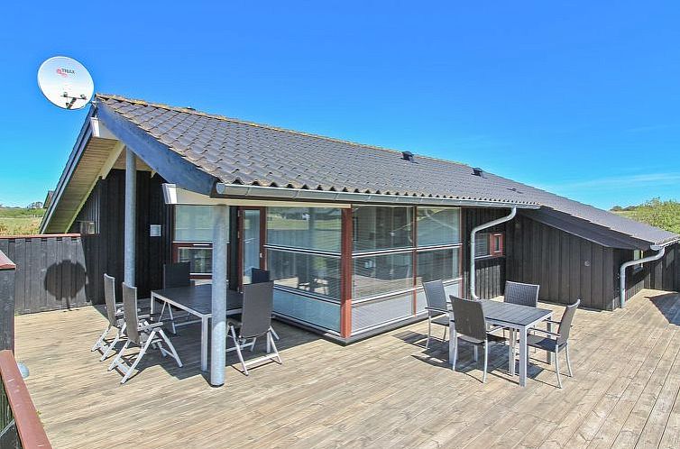 Vakantiehuis "Gretha" - 1.0km from the sea