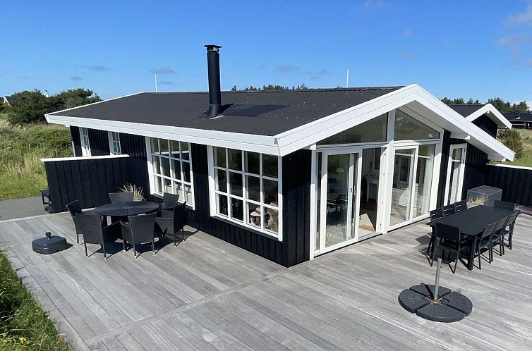 Vakantiehuis "Halsten" - 551m from the sea