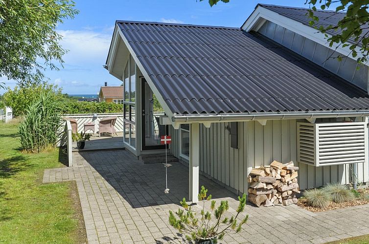 Vakantiehuis "Mathias" - 625m from the sea