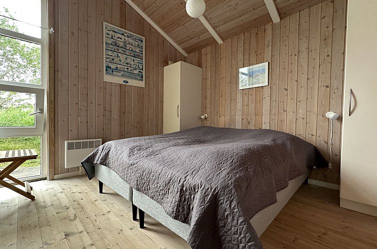 Vakantiehuis "Carlina" - 1.3km from the sea