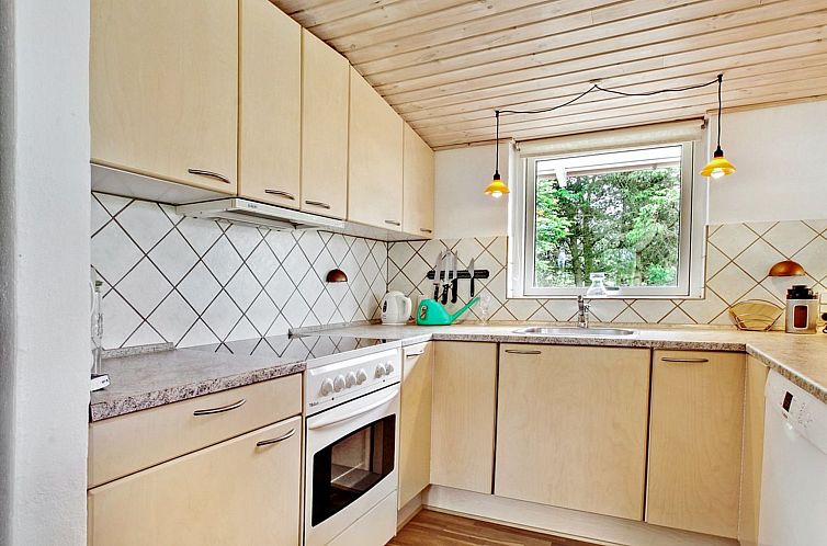 Vakantiehuis "Andersen" - 827m from the sea