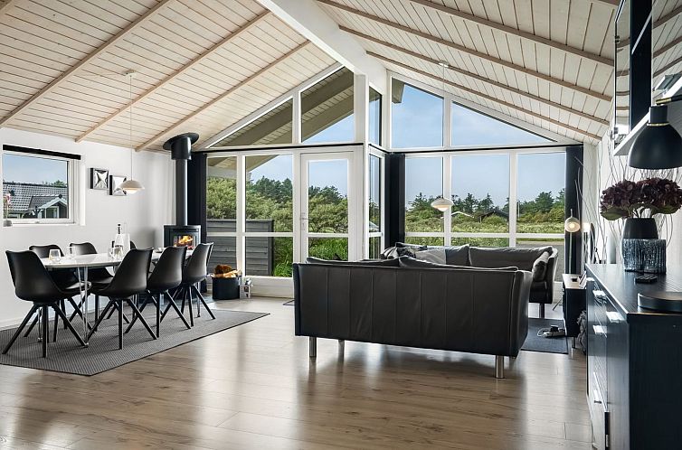 Vakantiehuis "Frejdis" - 1.1km from the sea