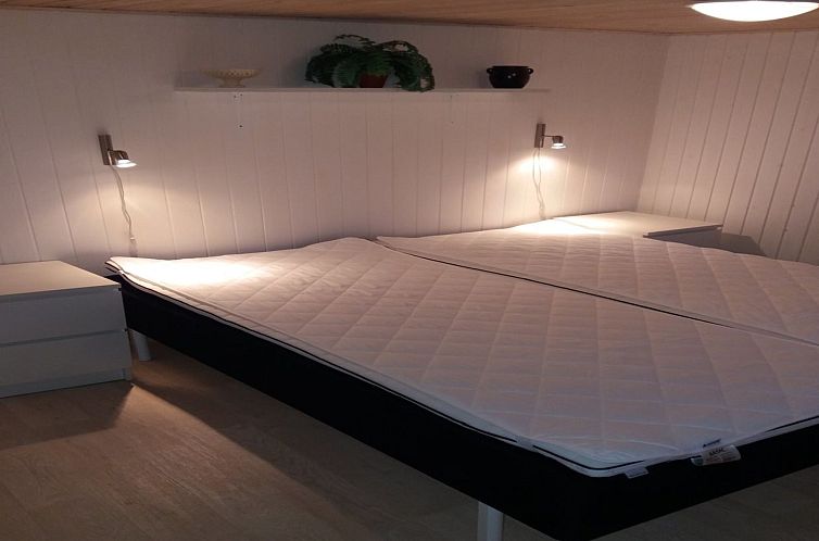 Vakantiehuis "Vili" - 441m from the sea