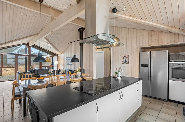 Vakantiehuis "Emma" - 976m from the sea