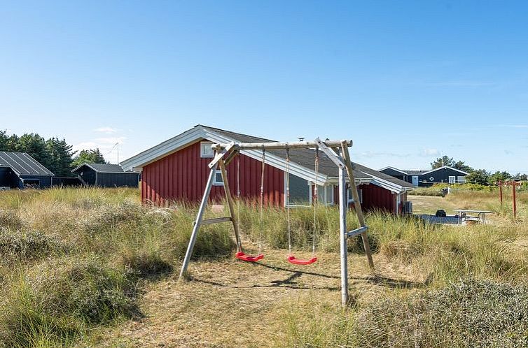 Vakantiehuis "Bertie" - 700m from the sea