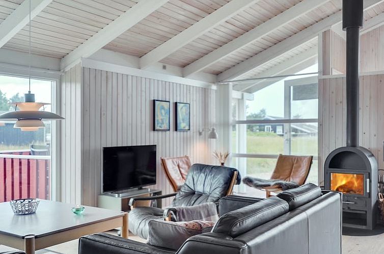 Vakantiehuis "Bertie" - 700m from the sea