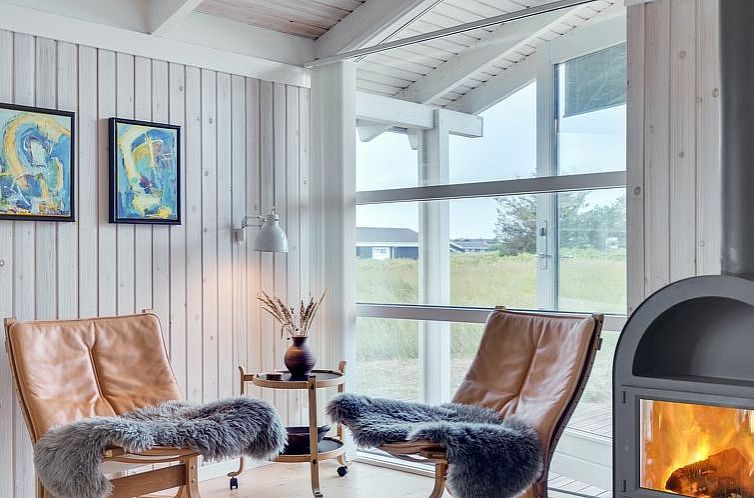 Vakantiehuis "Bertie" - 700m from the sea