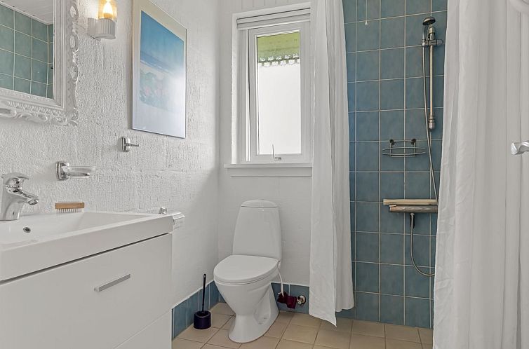Vakantiehuis "Bertie" - 700m from the sea