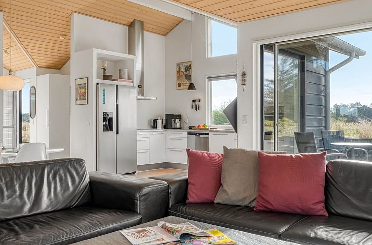 Vakantiehuis "Yaim" - 800m from the sea