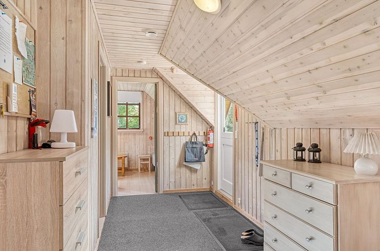 Vakantiehuis "Niesina" - 600m to the fjord