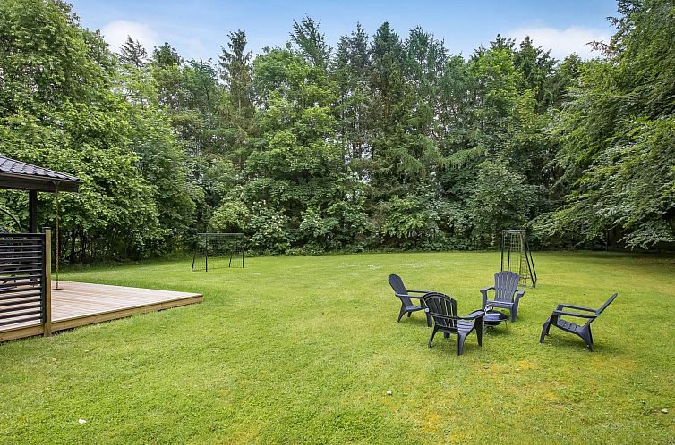 Vakantiehuis "Gudrid" - 250m to the fjord