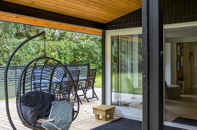 Vakantiehuis "Gudrid" - 250m to the fjord