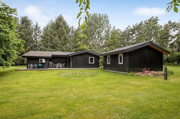 Vakantiehuis "Gudrid" - 250m to the fjord