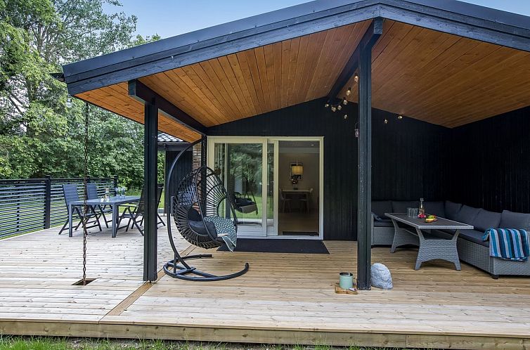 Vakantiehuis "Gudrid" - 250m to the fjord