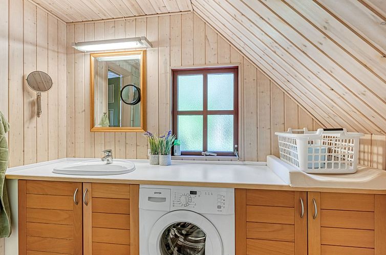 Vakantiehuis "Niesina" - 600m to the fjord