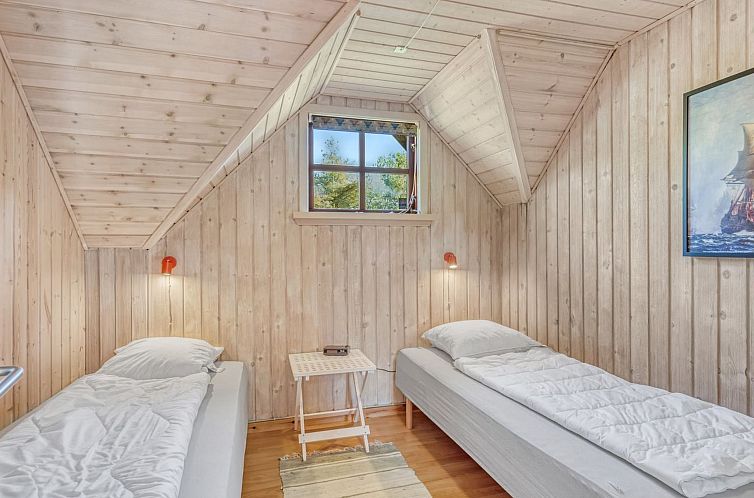 Vakantiehuis "Niesina" - 600m to the fjord