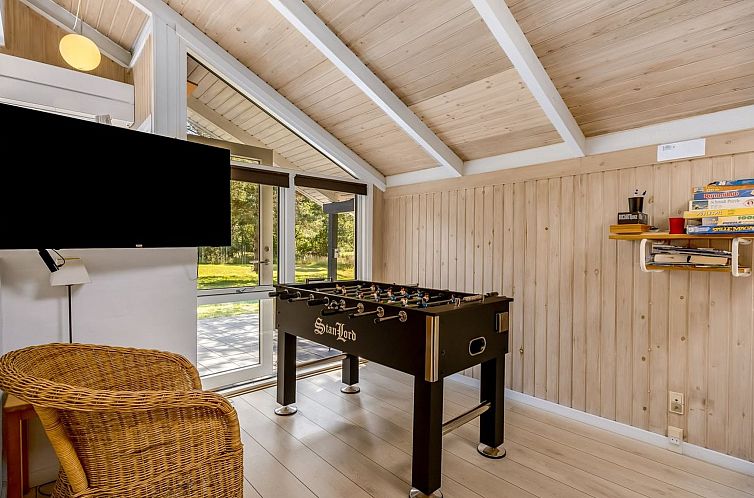 Vakantiehuis "Rathulf" - 700m from the sea