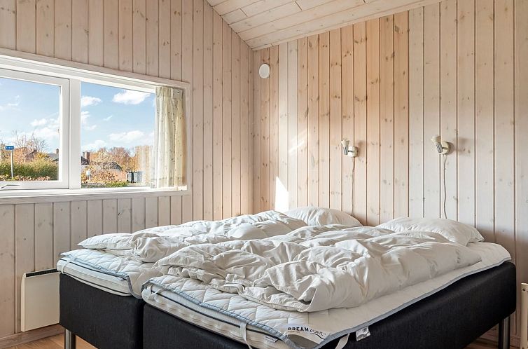 Vakantiehuis "Tjorven" - 400m from the sea