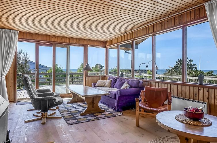 Vakantiehuis "Frender" - 150m from the sea