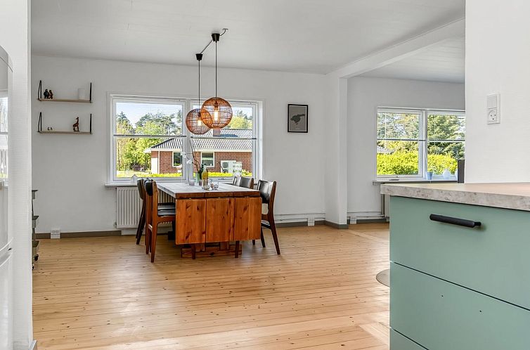 Vakantiehuis "Arben" - 900m from the sea