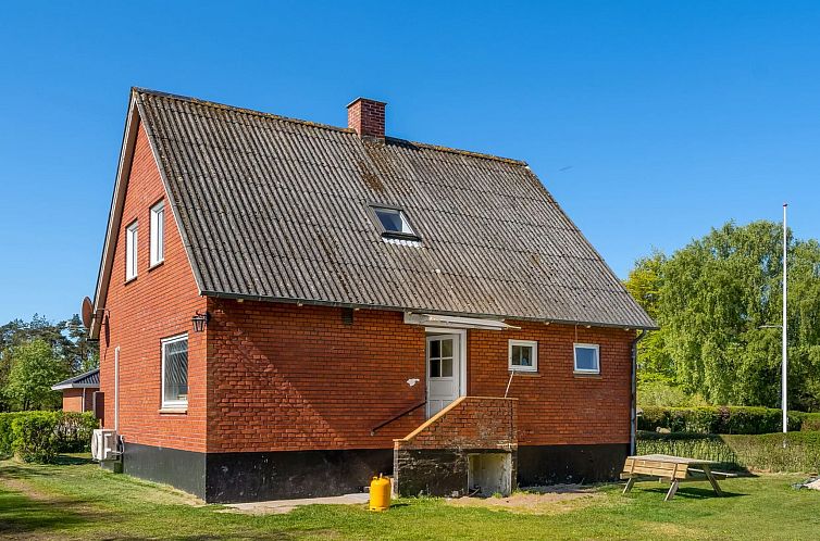 Vakantiehuis "Arben" - 900m from the sea