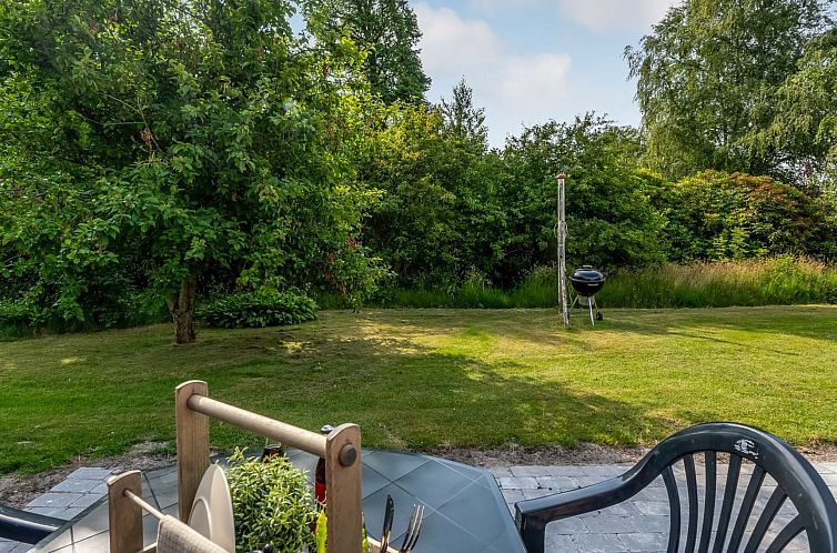 Vakantiehuis "Arben" - 900m from the sea